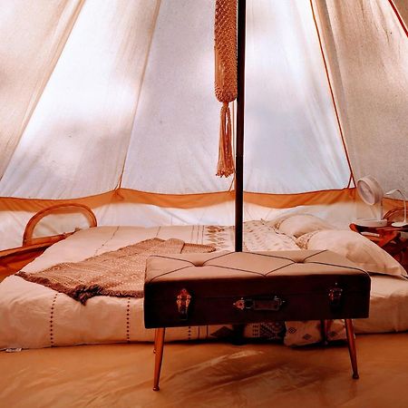 טוזלה Luna Glamping מראה חיצוני תמונה