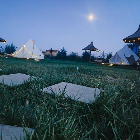 טוזלה Luna Glamping מראה חיצוני תמונה