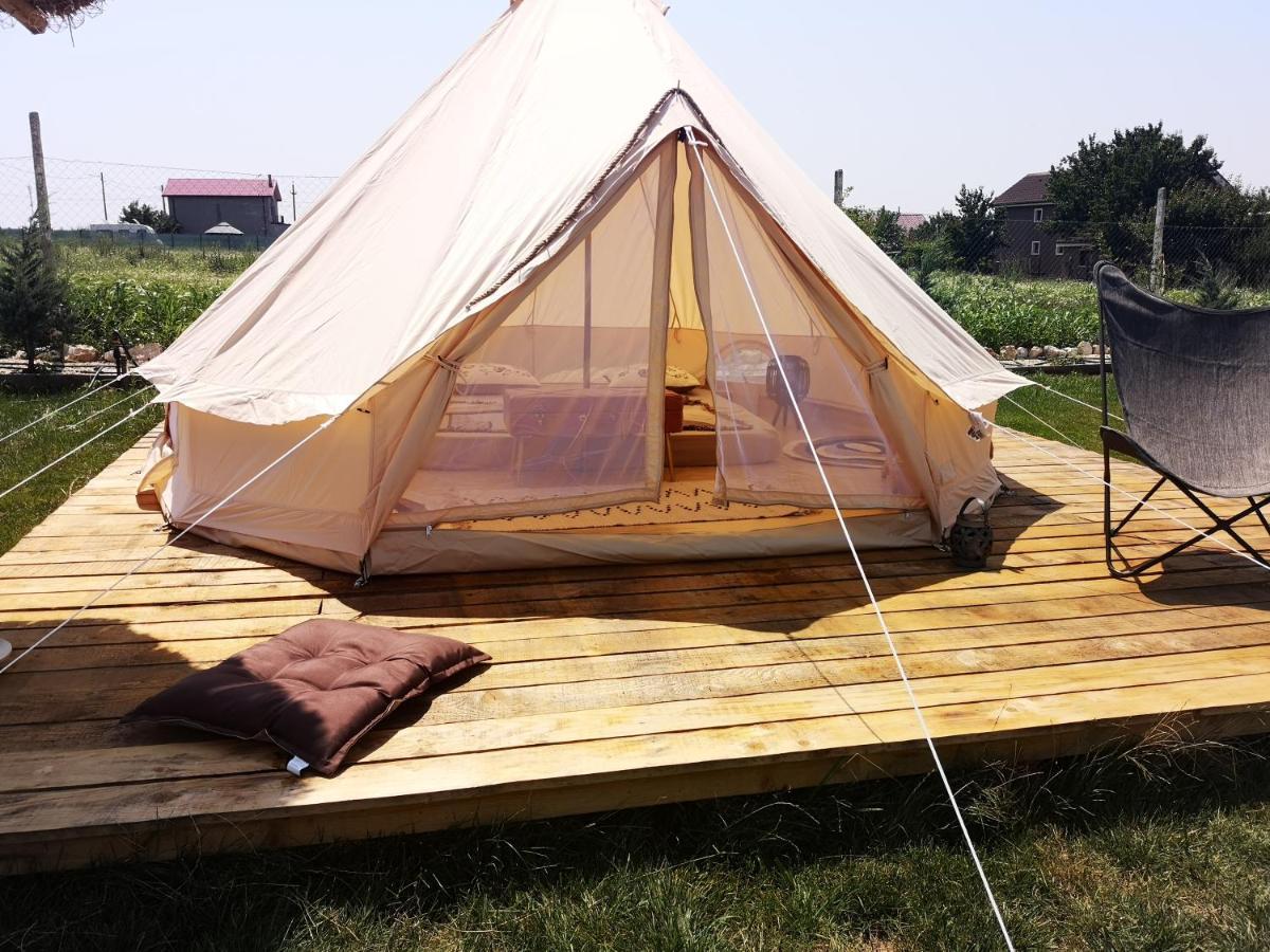 טוזלה Luna Glamping מראה חיצוני תמונה
