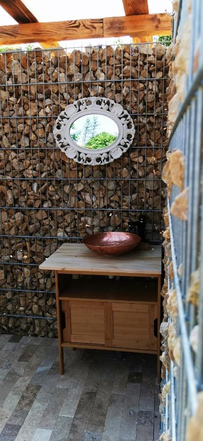 טוזלה Luna Glamping מראה חיצוני תמונה